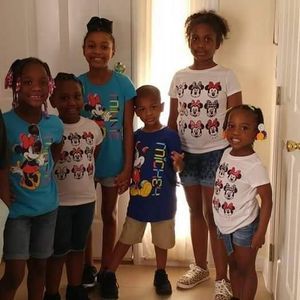 Meet your Posher, Derrick